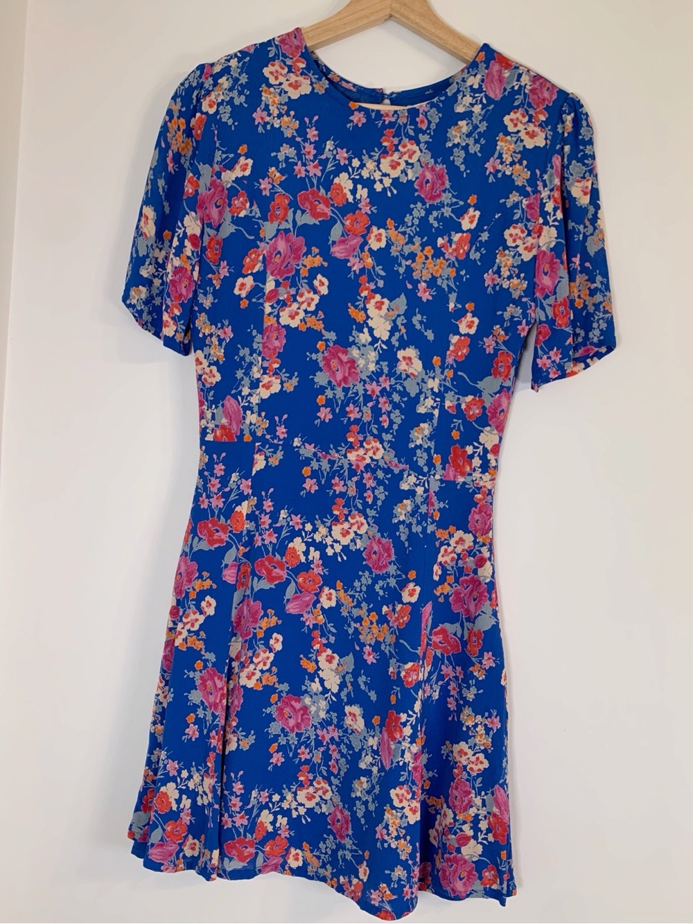 Tularosa women's size‎ S short sleeve floral mini dress round neck 100% viscose